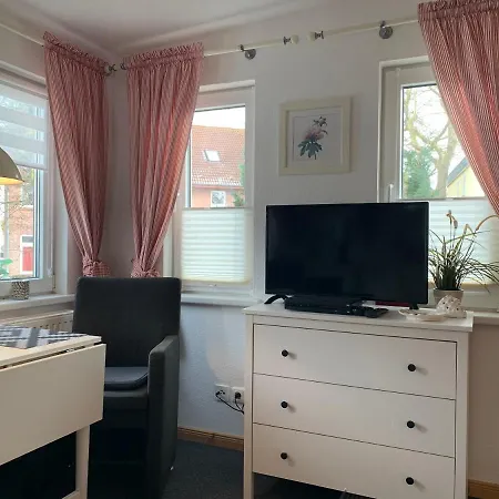 Gaestehaus Alwine 7 Apartamento *